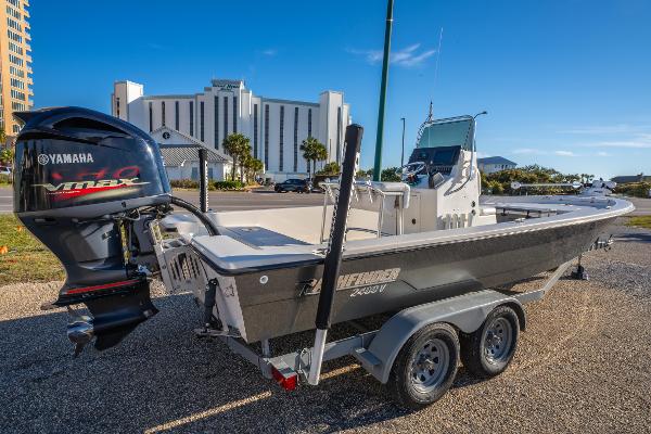 2001 Pathfinder 2400-V