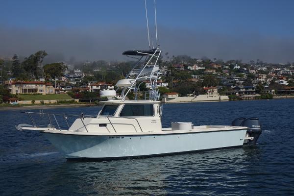 2013 Parker 2820 XLD Sport Cabin