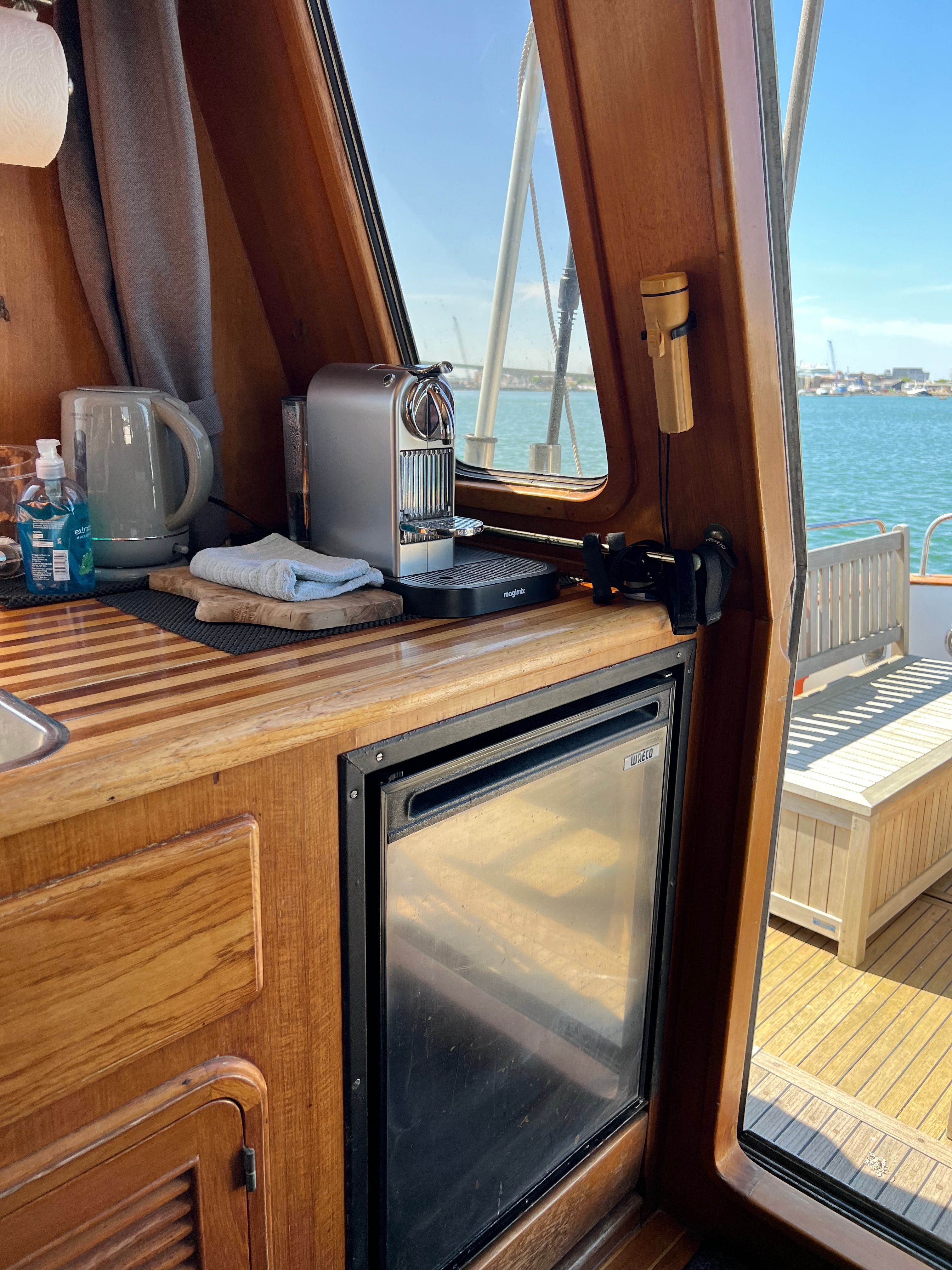 1992 Trader 41 Sport