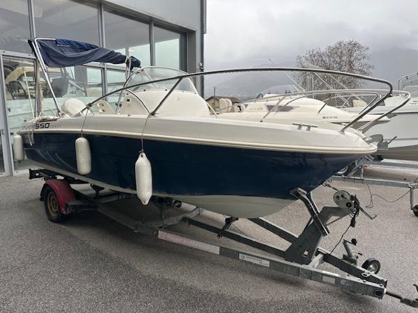 2002 Beneteau Flyer 550