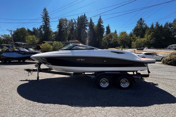 2014 Sea Ray 210 SLX