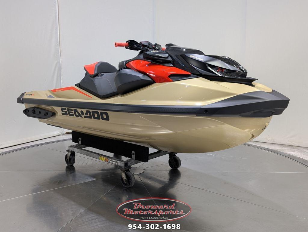 2025 Sea-Doo RXP-X™ 325 Tech, BRP Premium A, iBR Meta