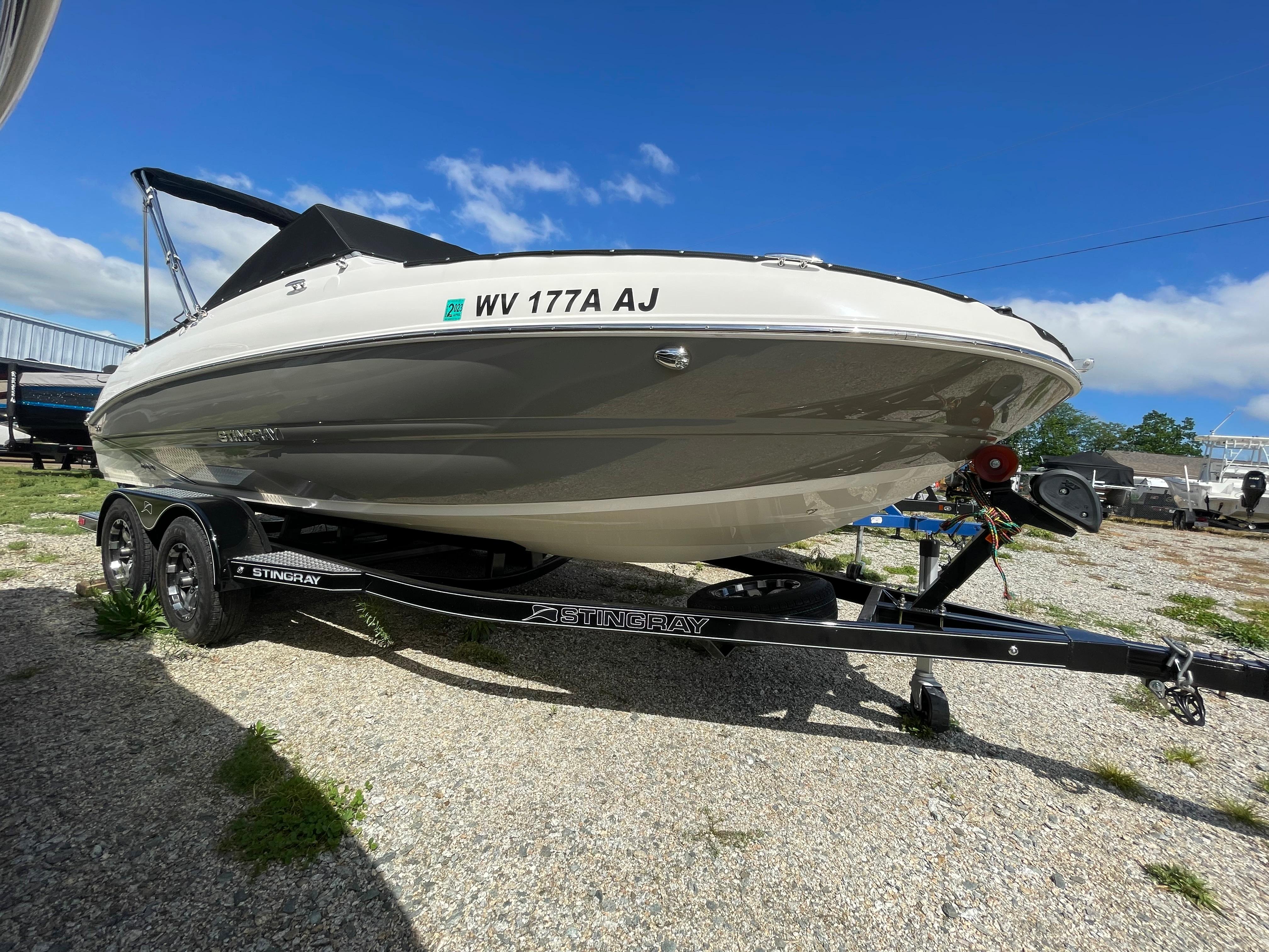 Stingray boat bimini parts