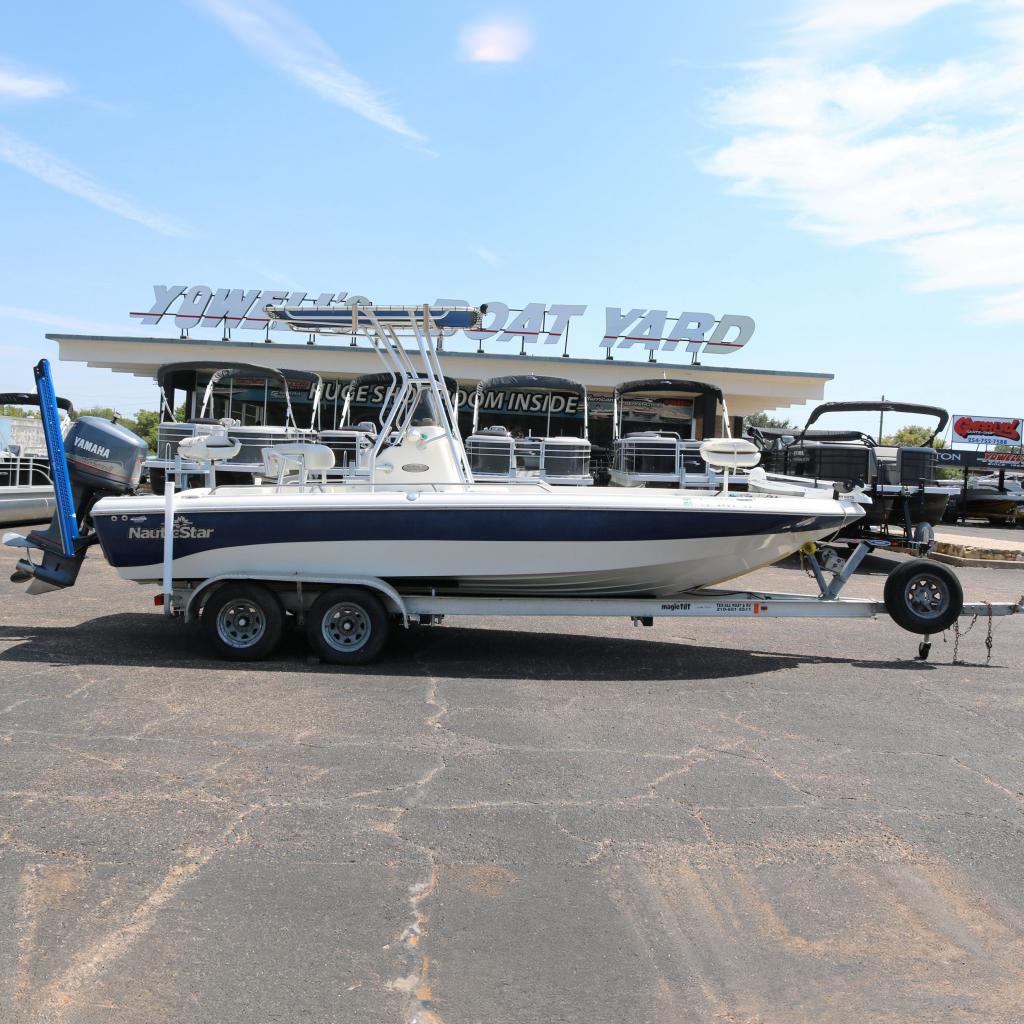 2005 NauticStar 2200 Nautic Bay