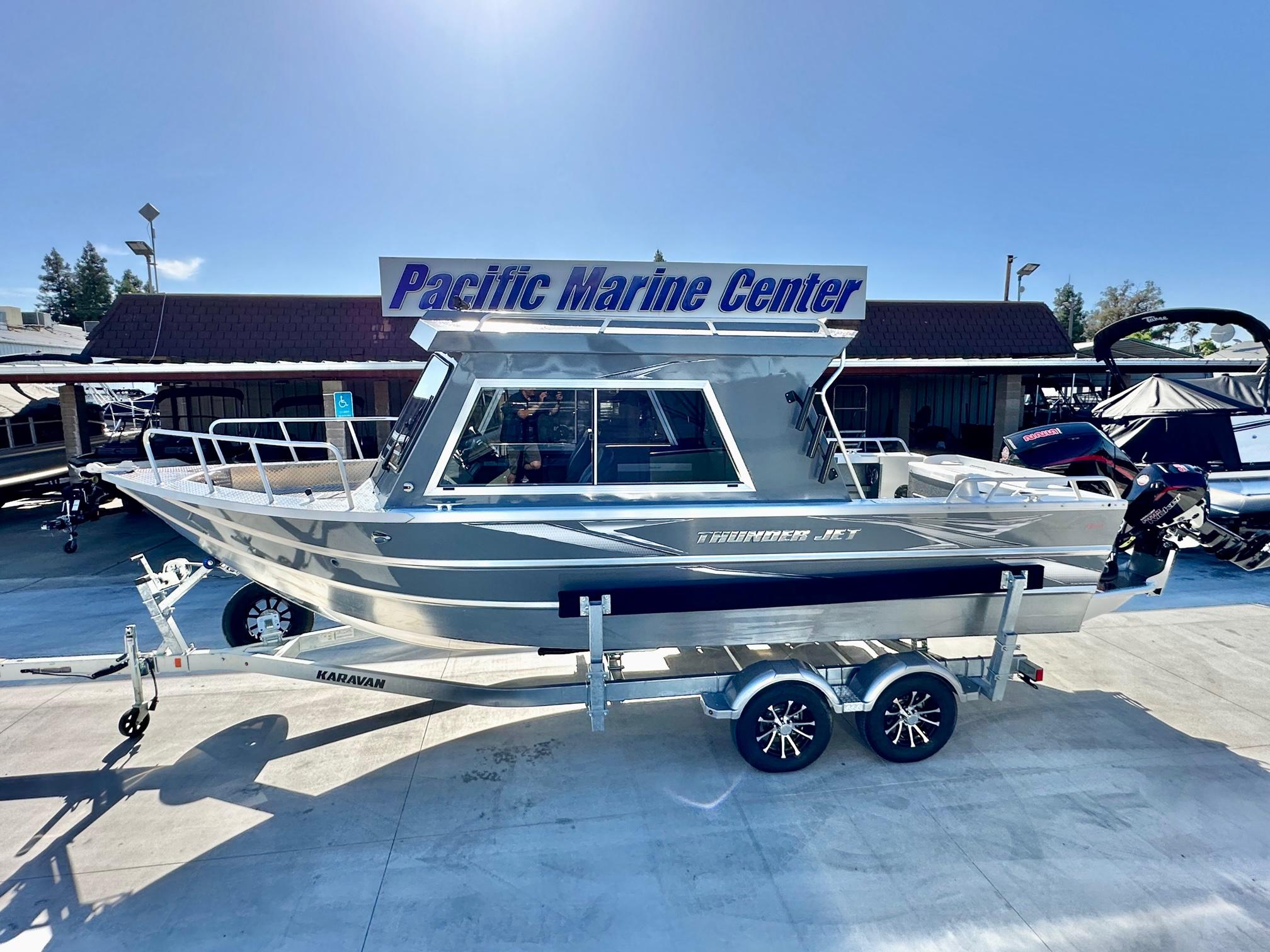 2024 Thunder Jet Alexis Pro XL 26 w/ Twin 250HP Mercury's and a 15HP ...