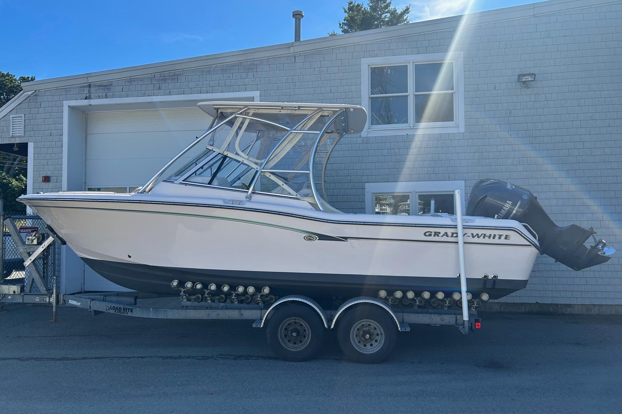 2013 Grady-White Freedom 255