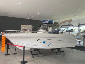 2025 Pacific Craft 545 Open