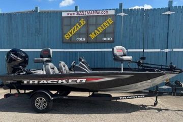 2026 Tracker Pro Team 175