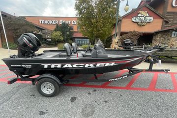 2026 Tracker Super Guide V-16 SC