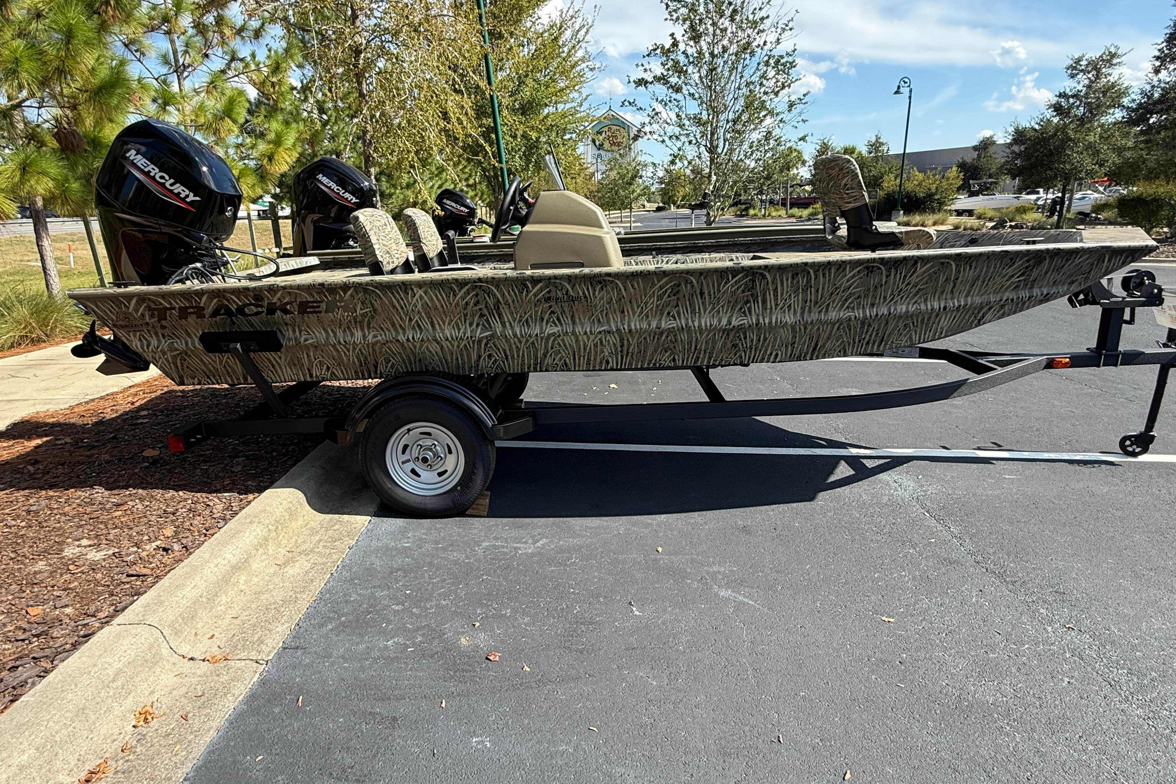 2026 Tracker Grizzly 1754 SC