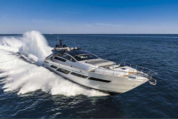 2018 Pershing 9X