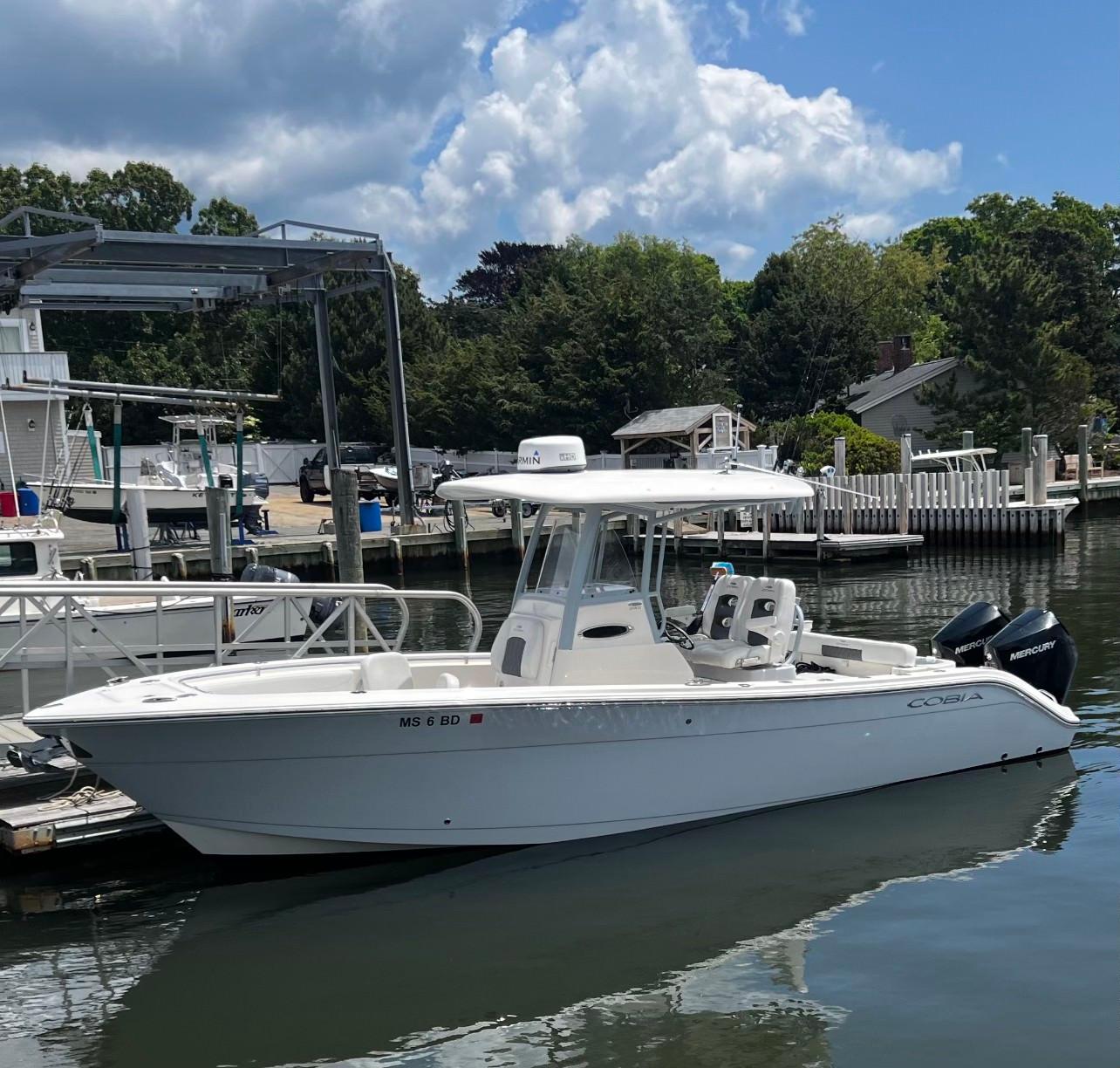 2022 Cobia 237 Center Console, Plymouth Massachusetts - boats.com