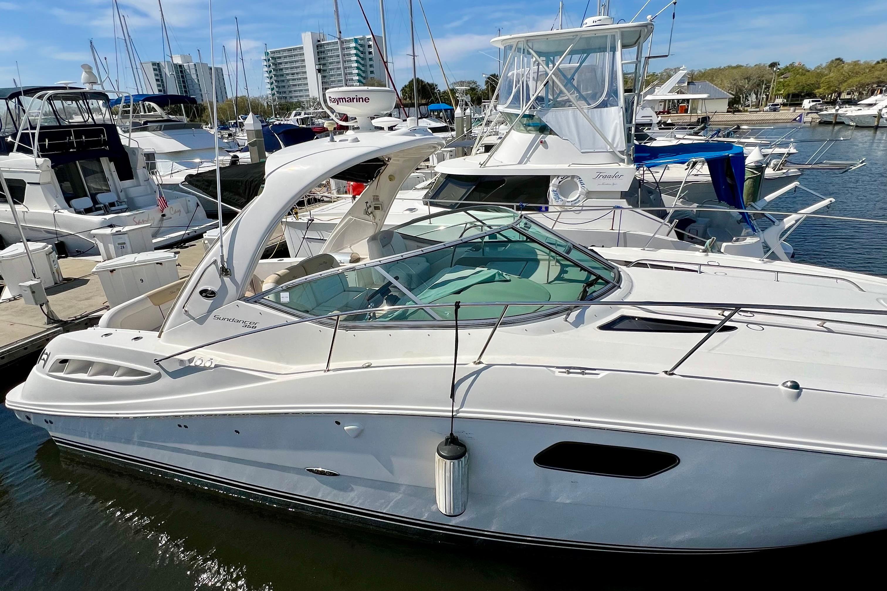 2010 Sea Ray 350 Sundancer