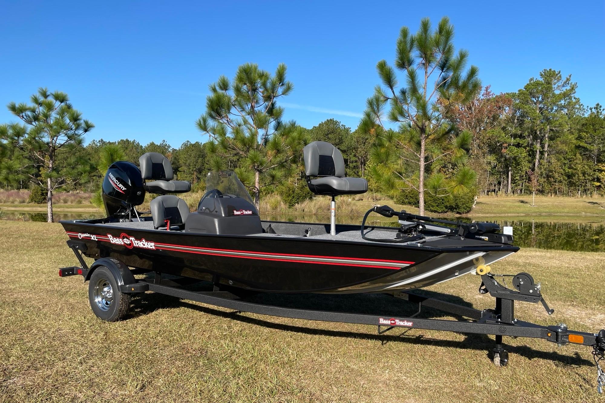2026 Tracker Bass Tracker Classic XL