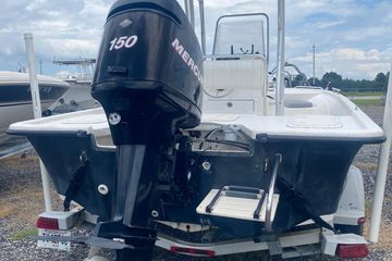 2006 Mako 191 Inshore