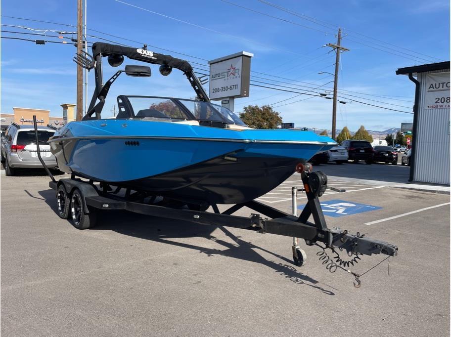 2016 Axis A20