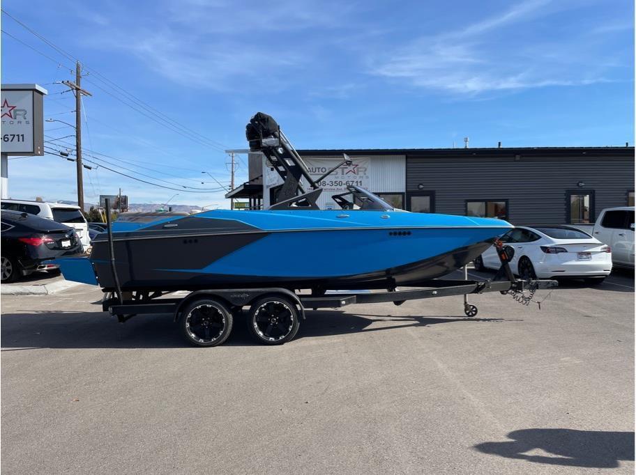2016 Axis A20