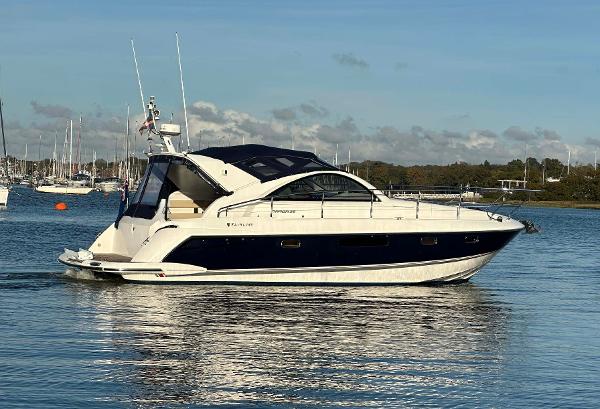 2010 Fairline Targa 38