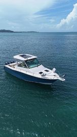 2022 Grady-White Express 330