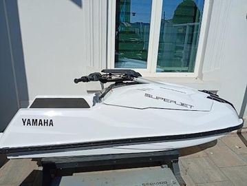 2025 Yamaha WaveRunner SuperJet