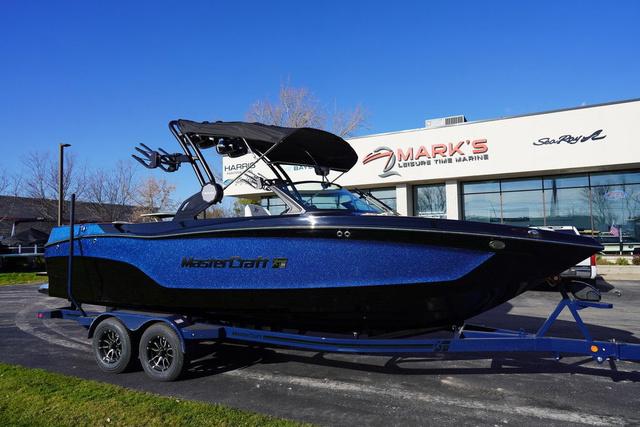 2025 MasterCraft XT24