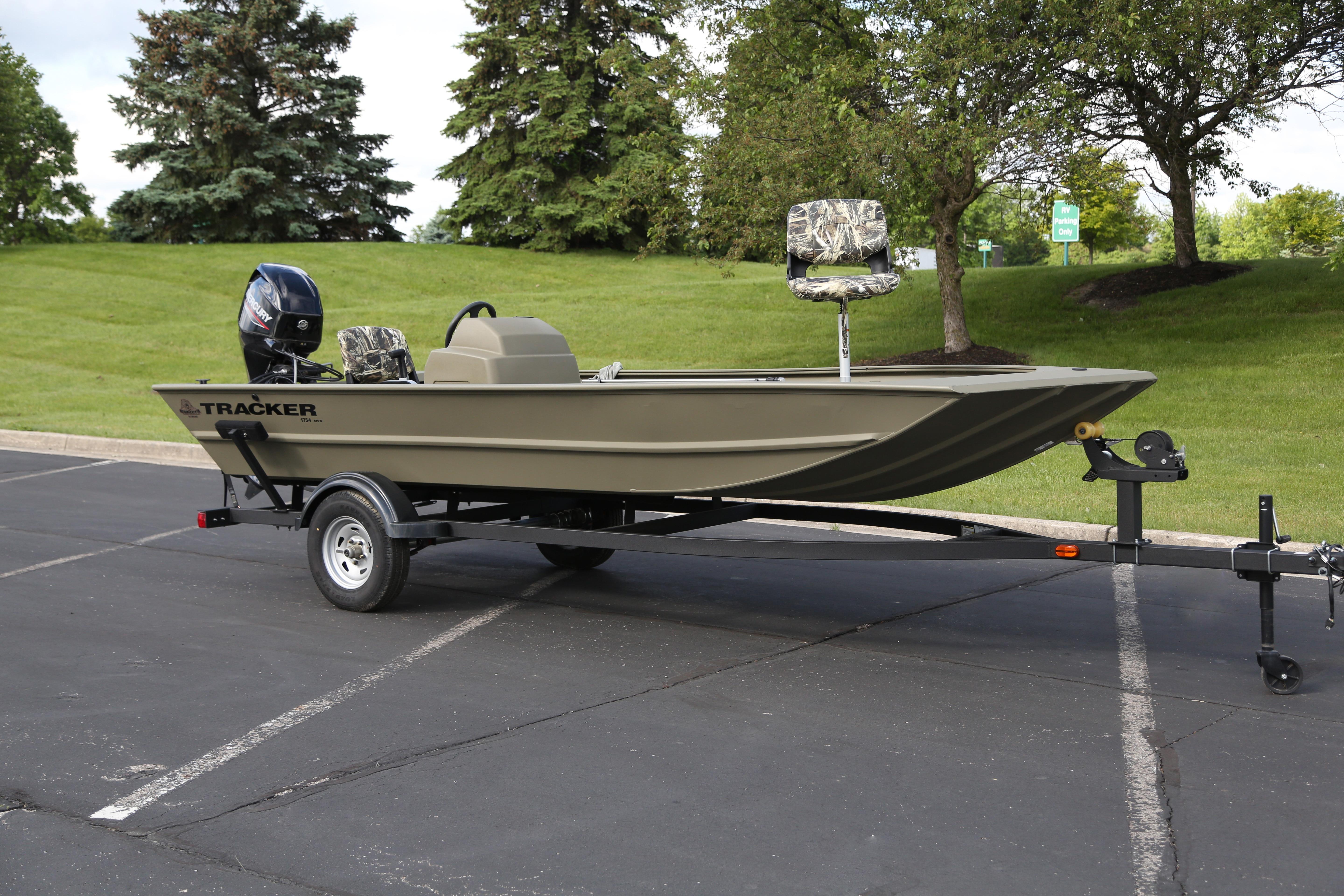 2026 Tracker Grizzly 1754 SC