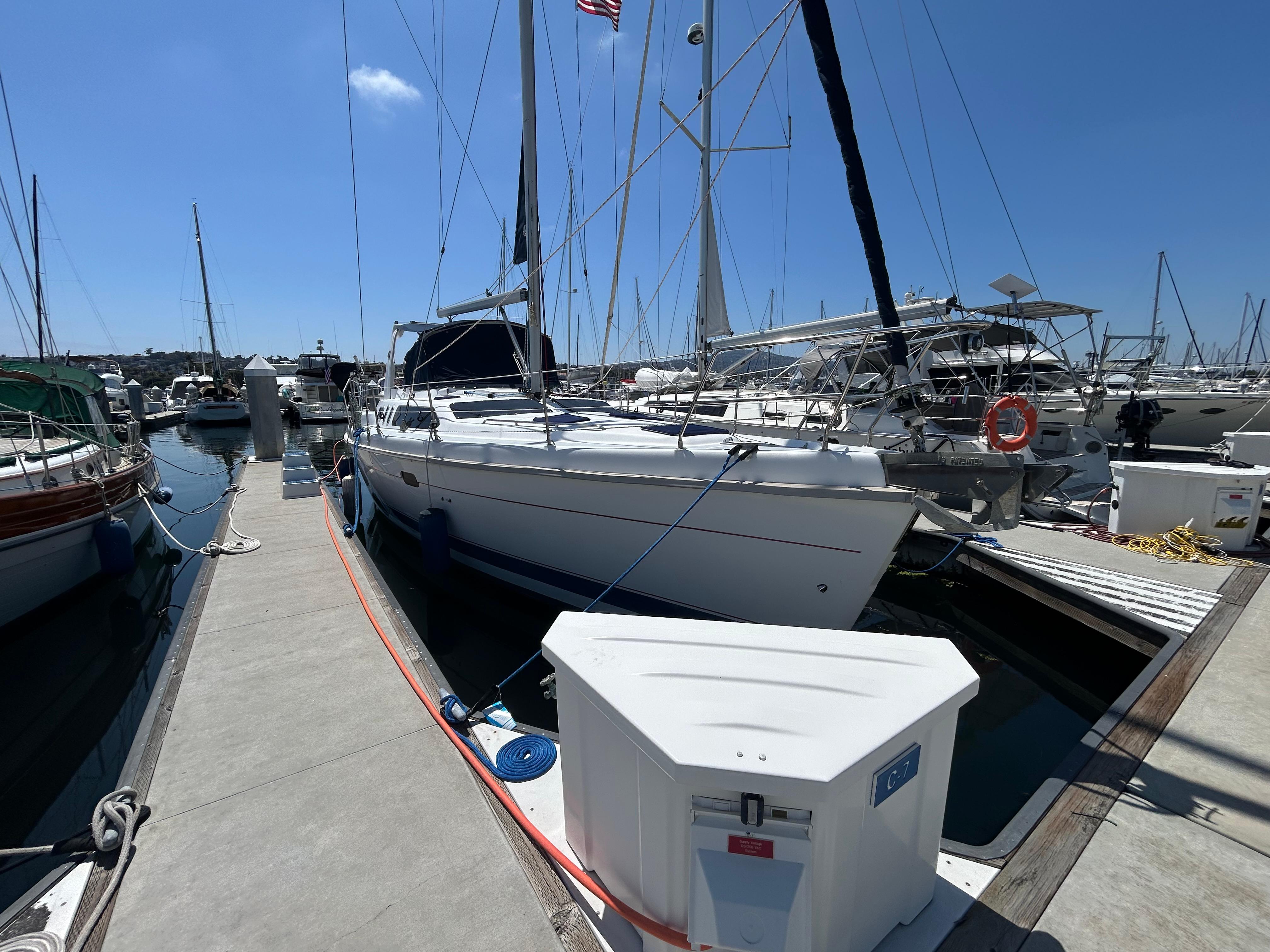 Hunter Passage 450