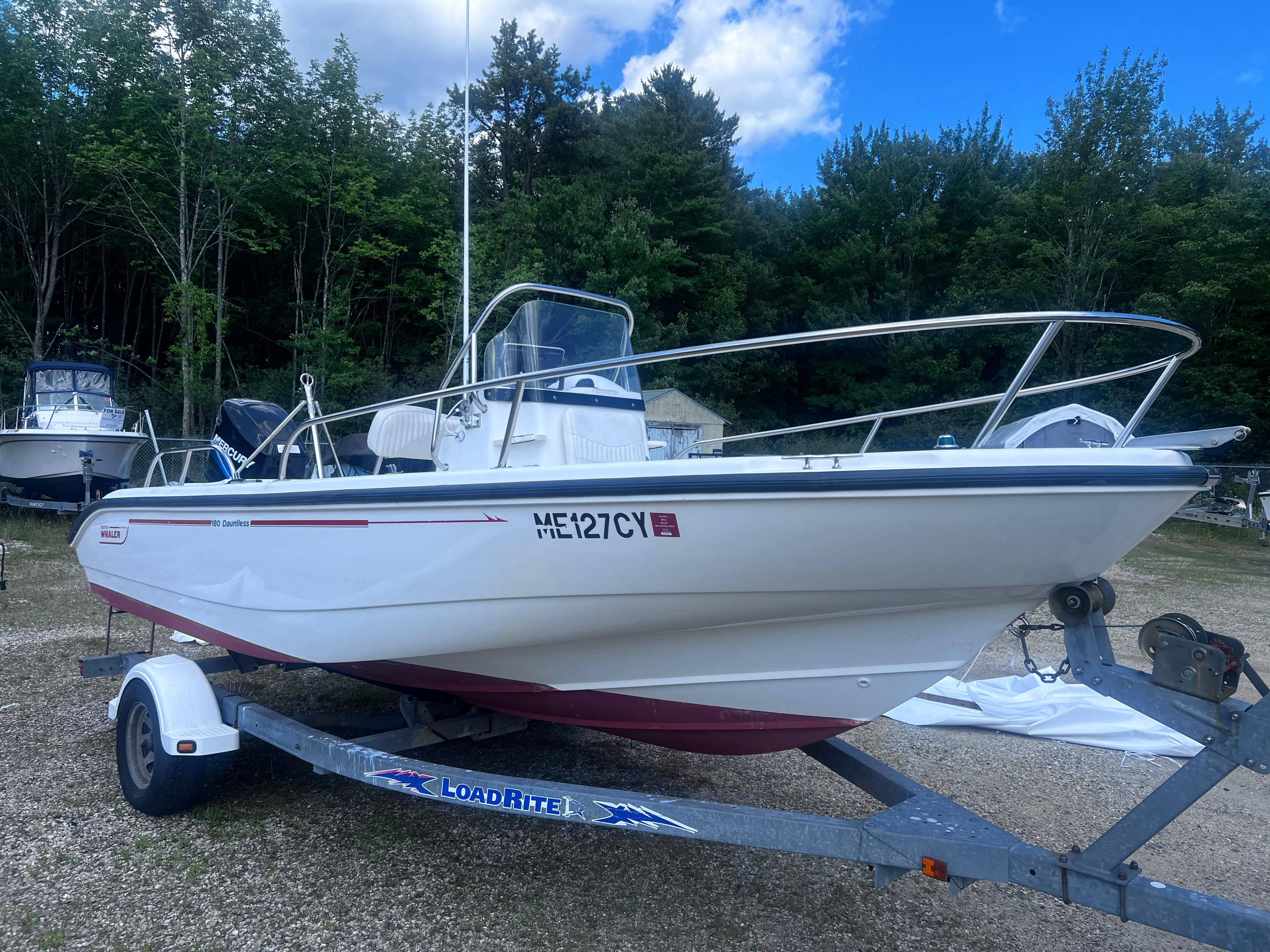 2003 Boston Whaler 180 Dauntless