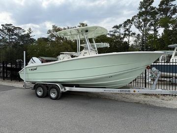 2025 Bulls Bay 230 Center Console