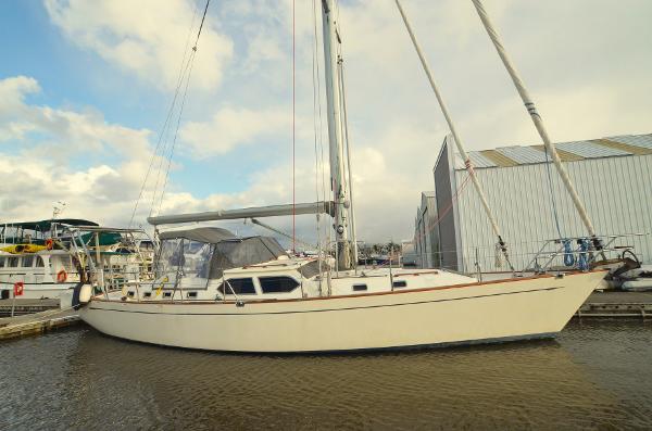 2008 Tayana 48
