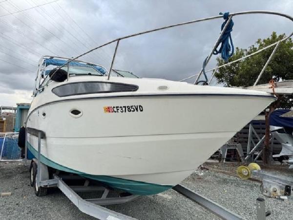 2006 Bayliner 265 SD