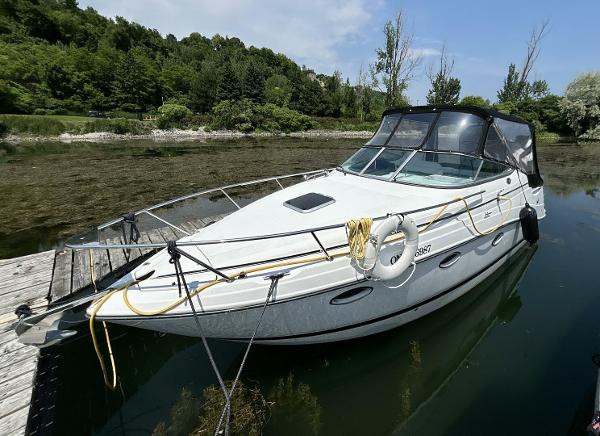 2013 Rinker 260 Express Cruiser