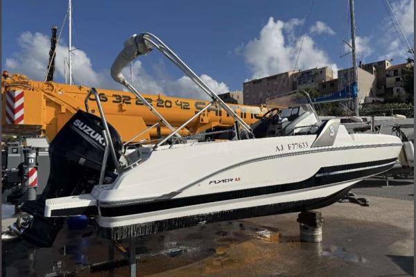 Beneteau Flyer 6.6 Sundeck