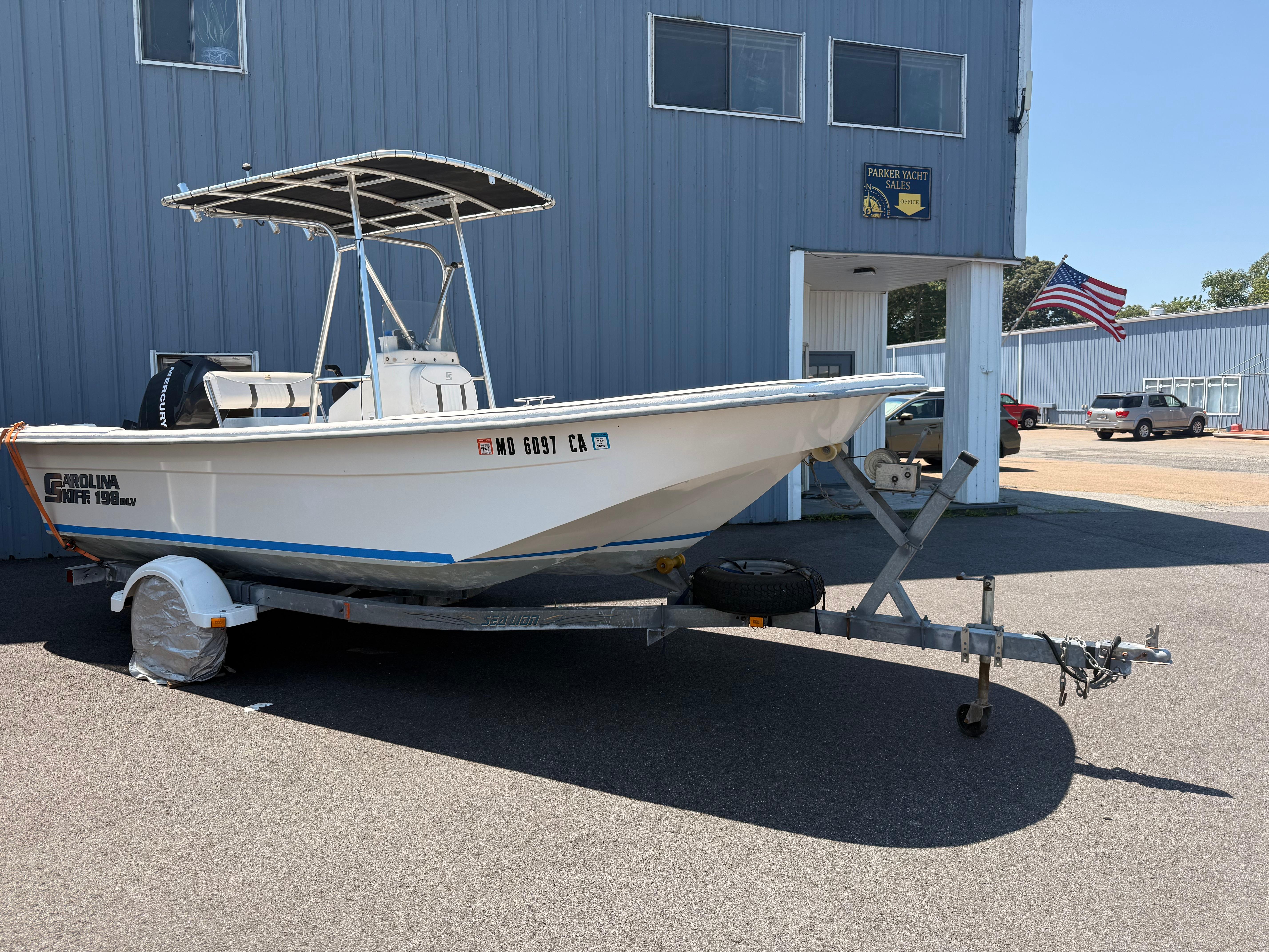 2007 Carolina Skiff 198 DLV