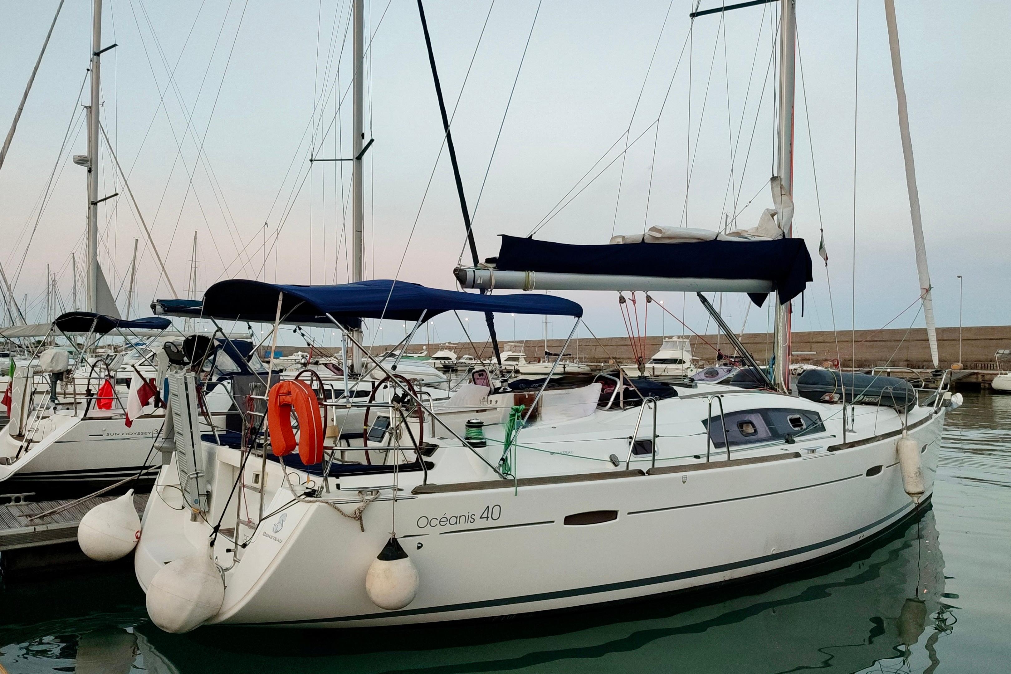 2009 Beneteau Oceanis 40