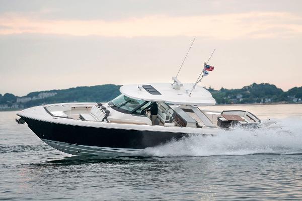 Tiara Yachts 43 LS Manufacturer Provided Image