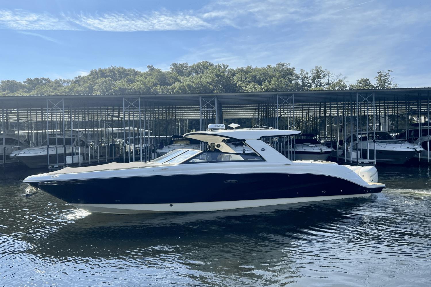 2021 Sea Ray SLX 400 OB