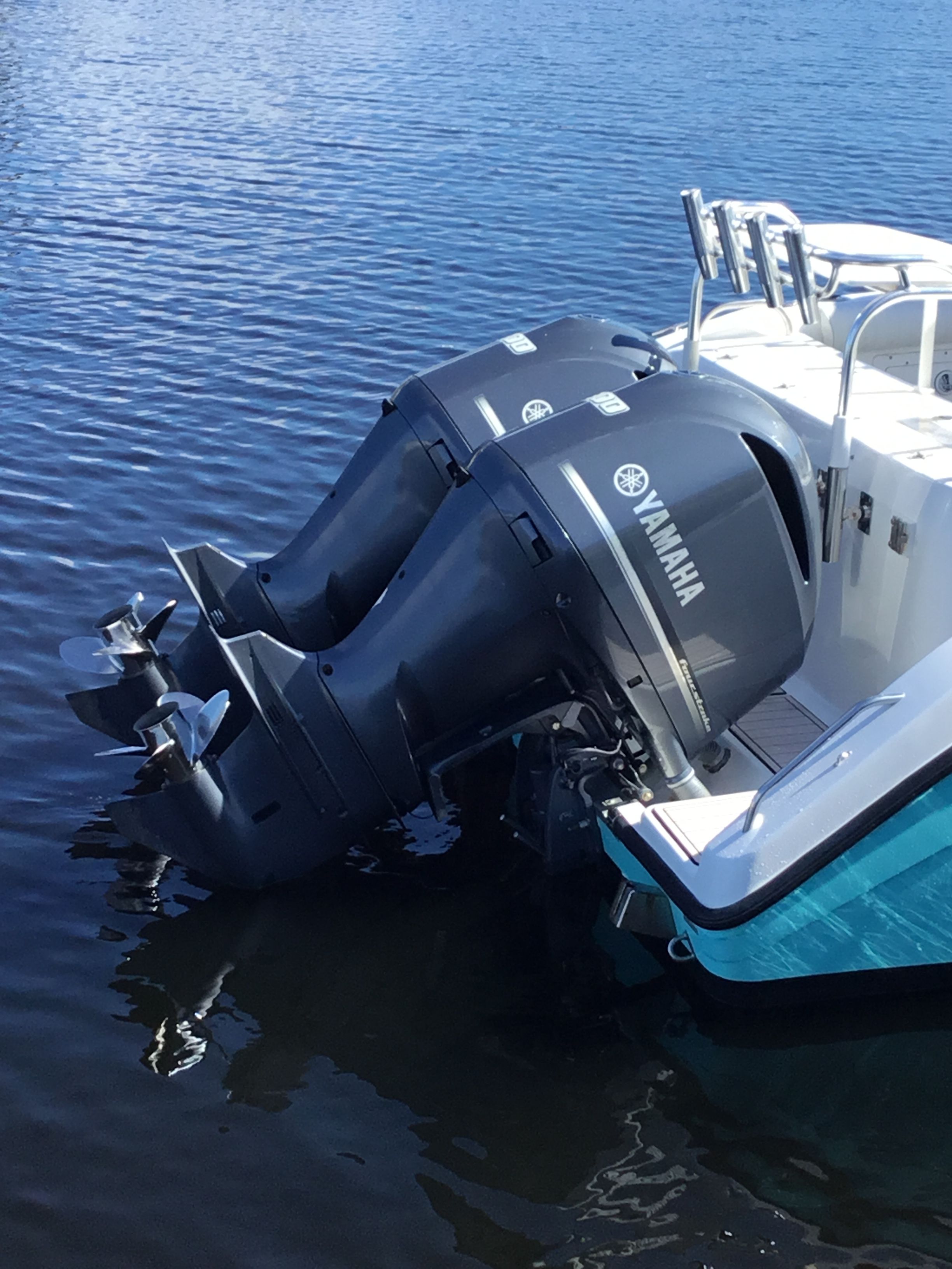 2004 Century 3200 Center Console