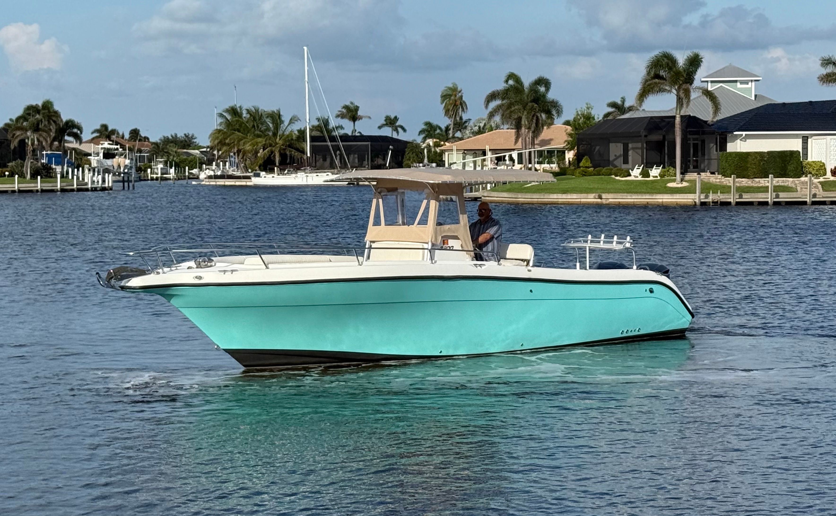 2004 Century 3200 Center Console