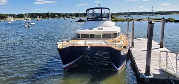 2004 Lagoon 43 PC