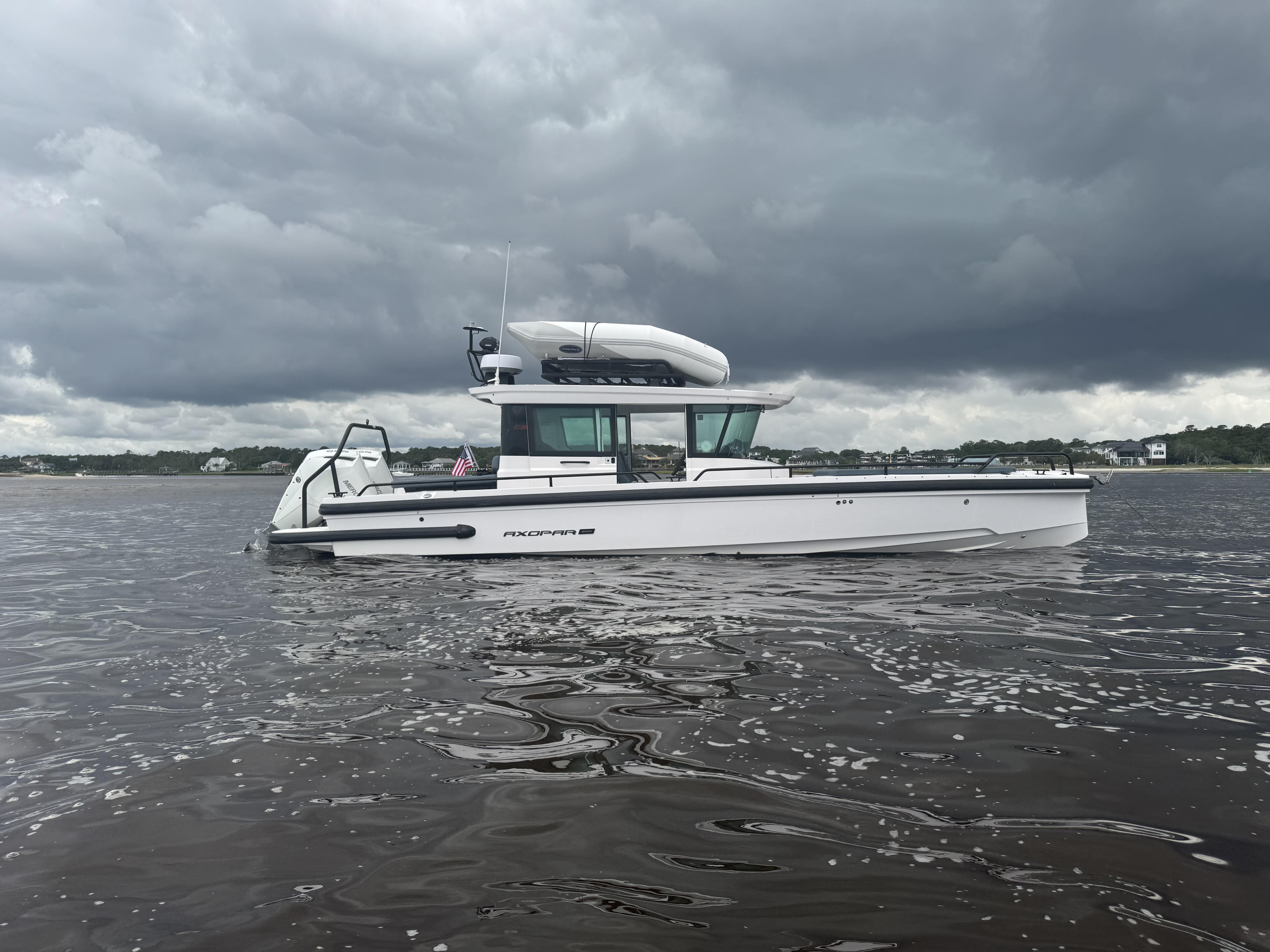 2022 Axopar Aft Cabin with BRABUS trim package