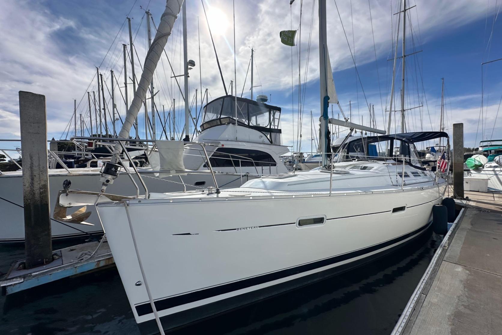 2005 Beneteau Oceanis Clipper 373