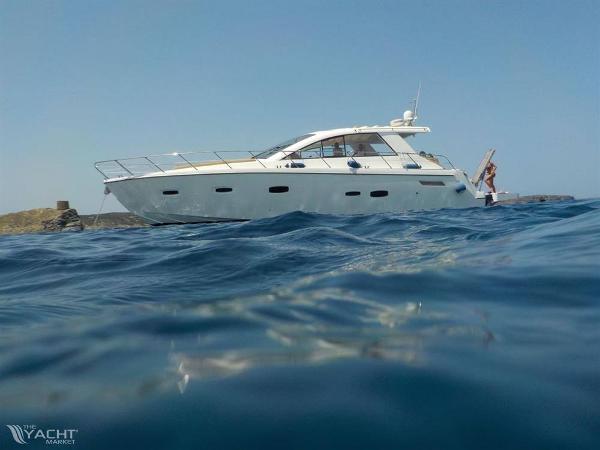 2011 Sealine SC47