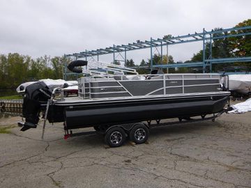 2024 Ranger Reata 223C