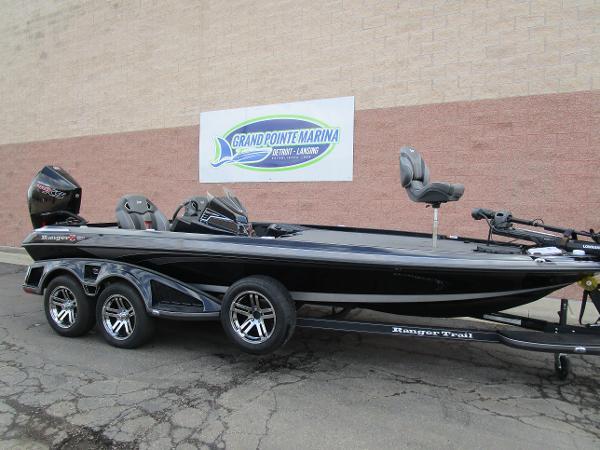 Ranger Z521R Ranger Cup Equipped 2024 Ranger Z521R Ranger Cup Equipped boat at Grand Pointe Marina.