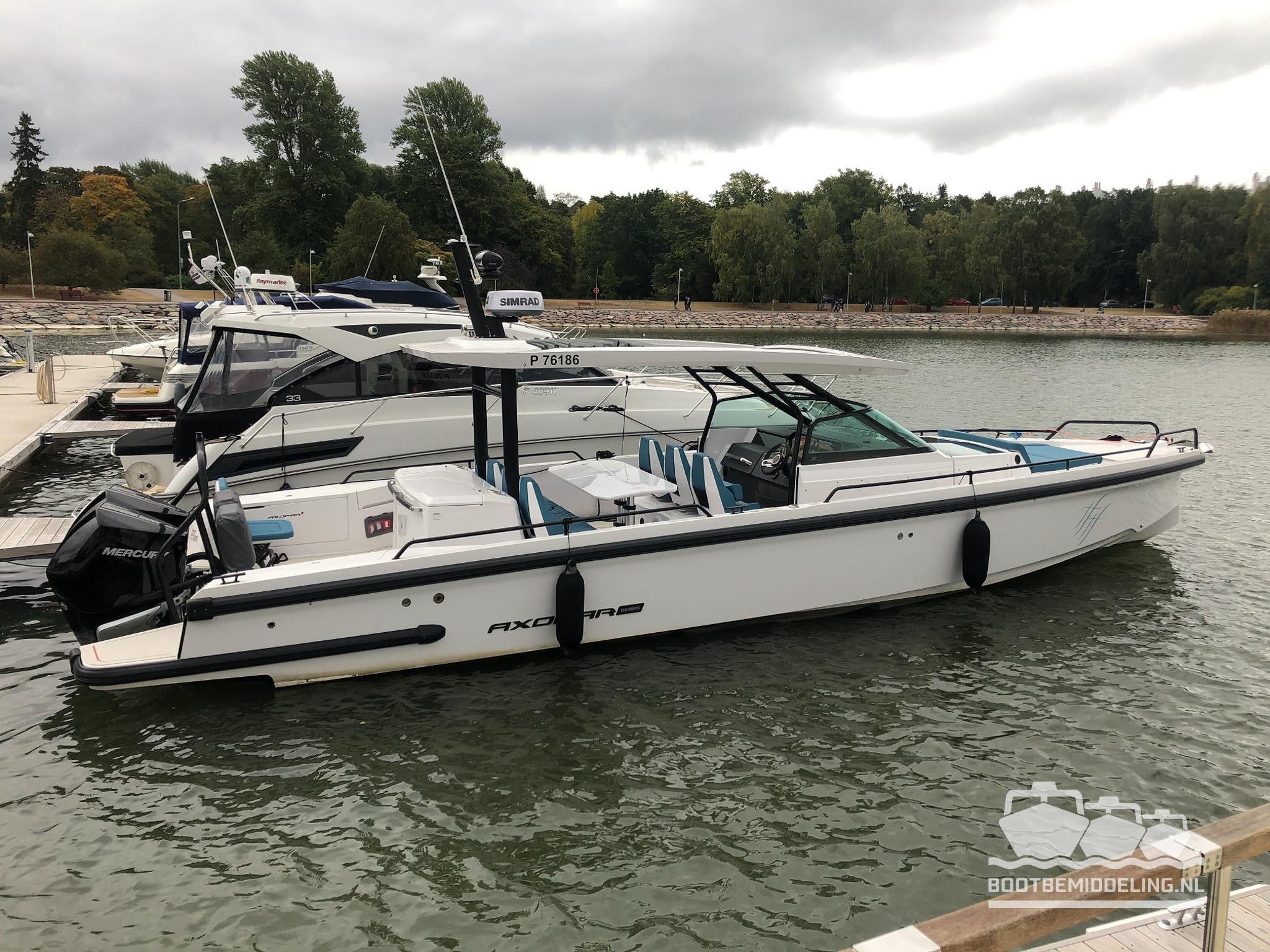 2020 Axopar 37 SUN TOP, BRABUS LINE