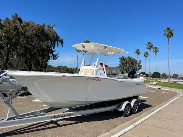 2018 Sea Fox 248 Commander