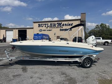 2023 Stingray 182SC