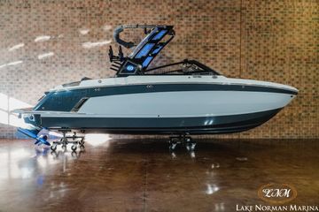 2025 Cobalt R6 Surf