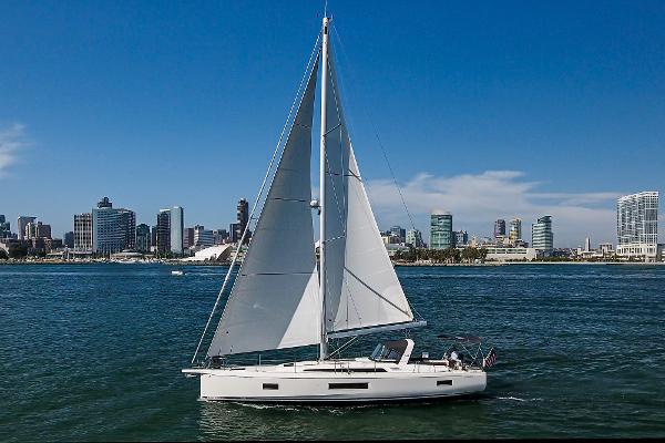 2019 Beneteau Oceanis 51.1